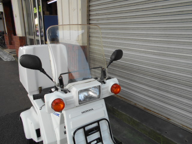 ジャイロX4stリアBOX付